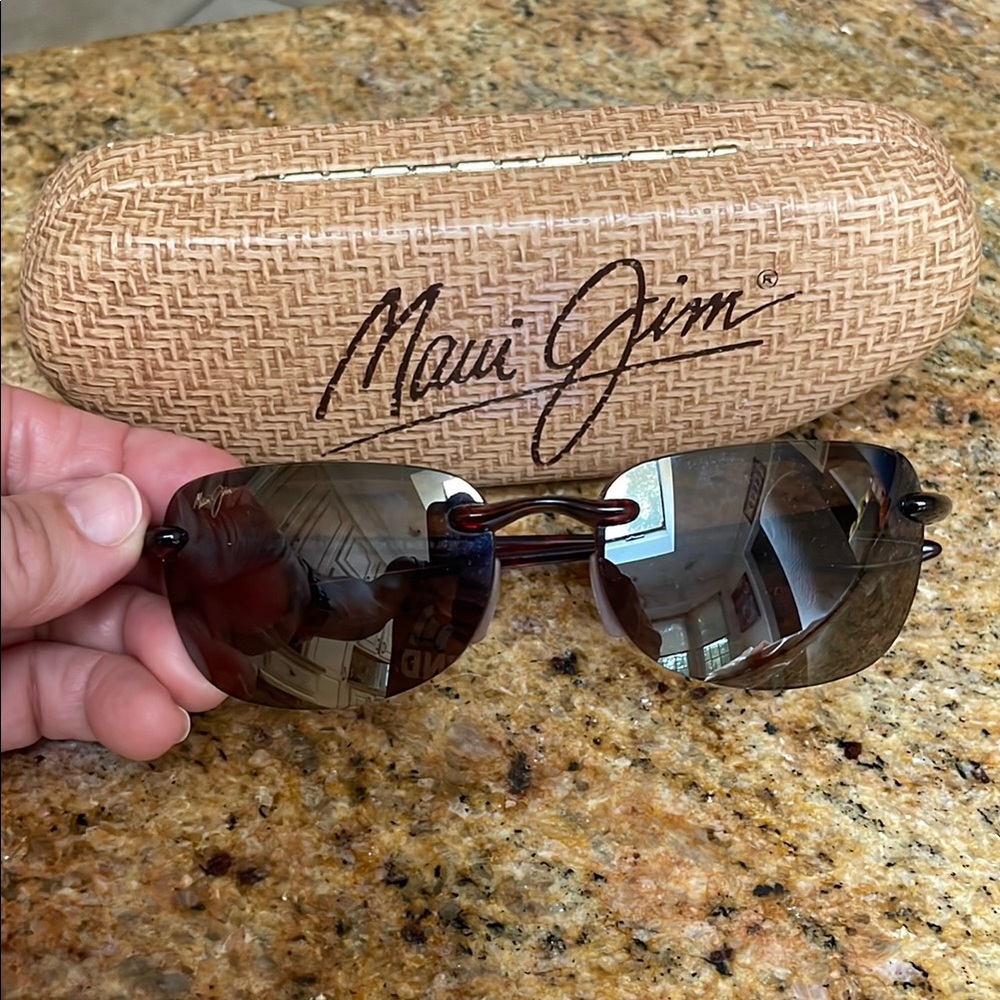 Maui Jim Sandy Beach Sunglasses with Brown Lenses MJ Sport